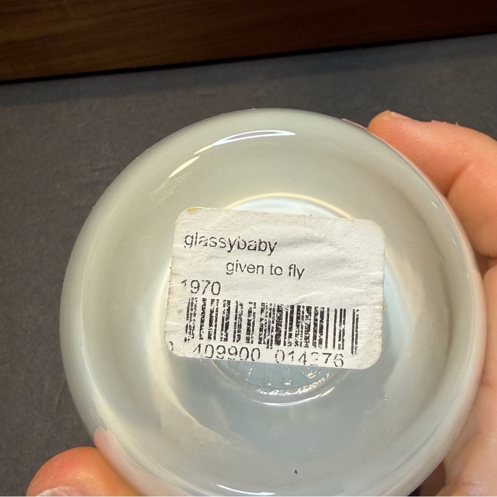 Glassybaby Given To Fly Candle Votive Triskelion Model #1970 Sticker No Box - Picture 4 of 7
